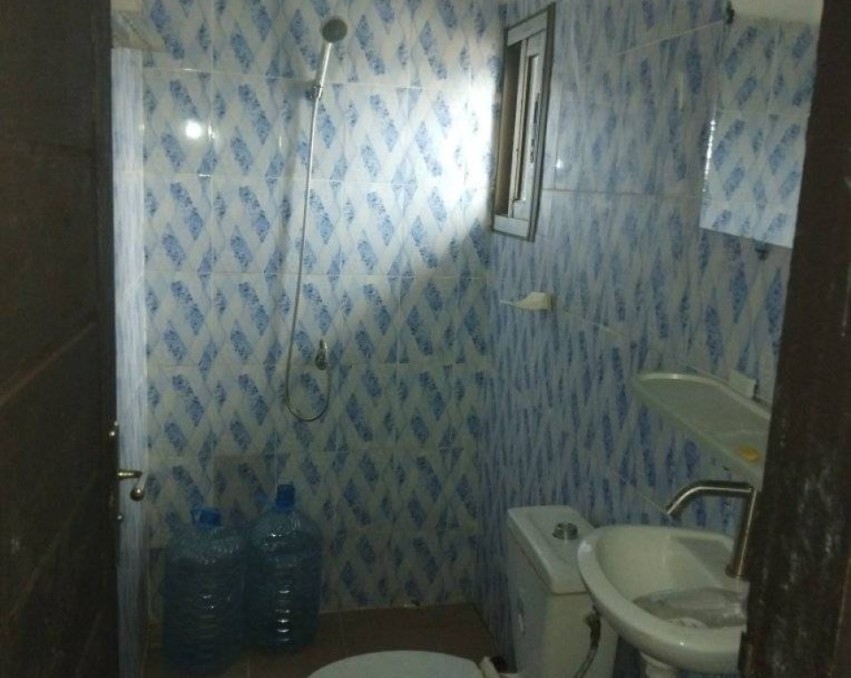 2 CHAMBRES SALON A LOUER ABIDJAN A N'DOTRÉ CARREFOUR TERRE ROUGE